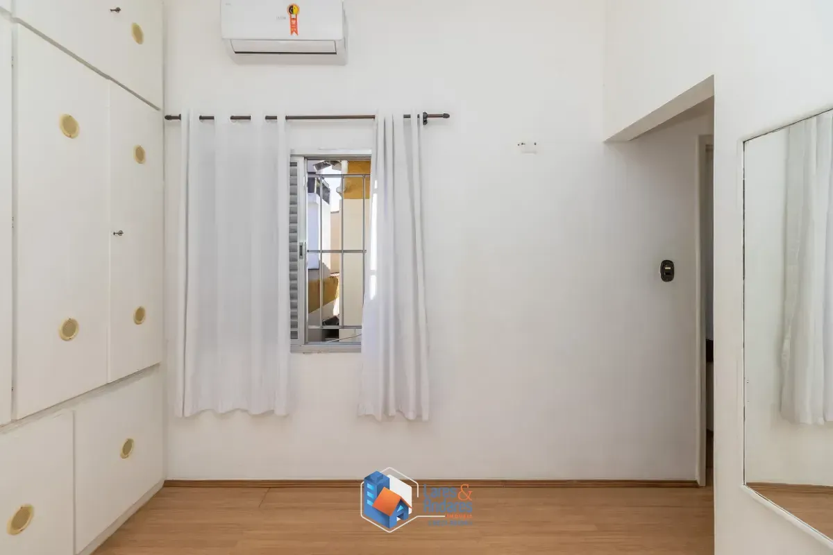 Imagem Sobrado para venda em Parque Residencial da Lapa com 3 quartos, sendo 2 suítes, 115m²