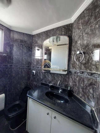 Imagem Apartamento para aluguel na Graça, Salvador/BA. Unidade mobiliada, nascente, em andar alto e com vi