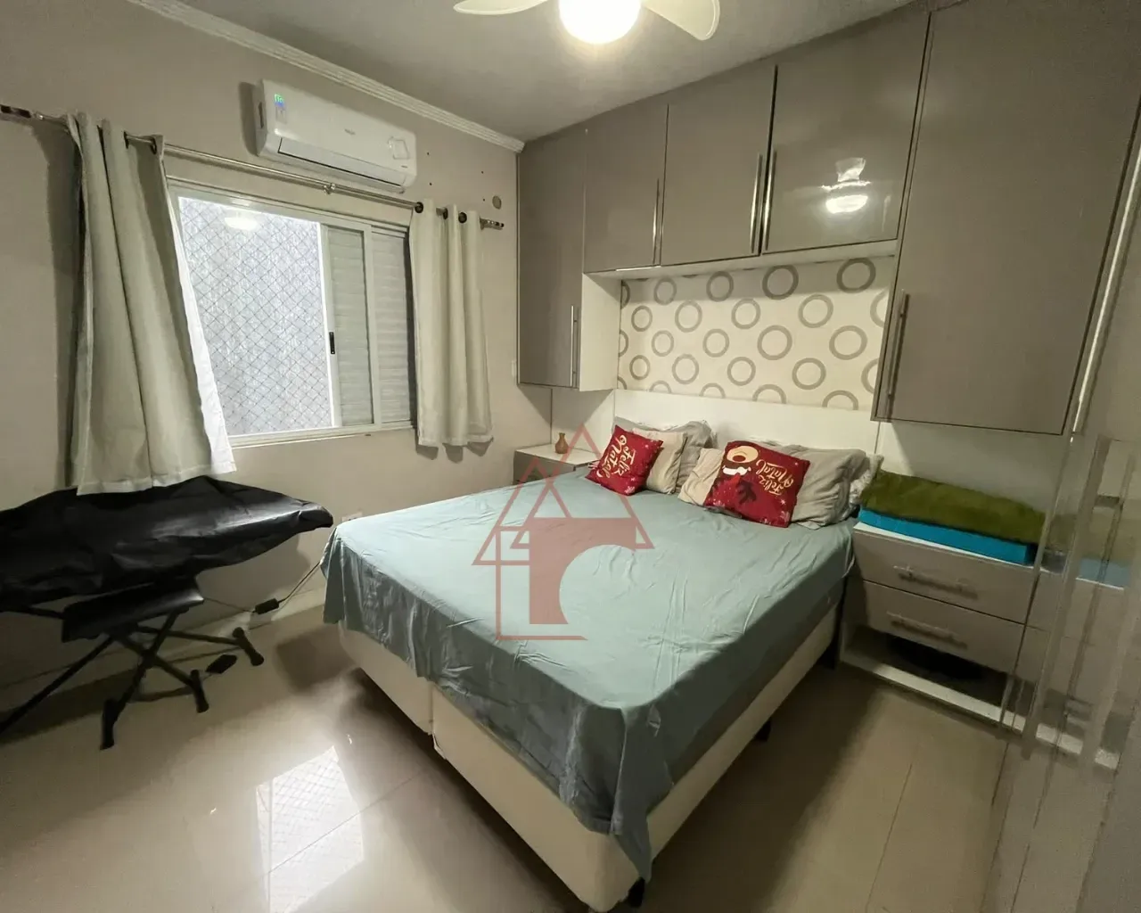 Imagem Apartamento com 2 Quartos à Venda, 61 m² em Jardim Casqueiro - Cubatão