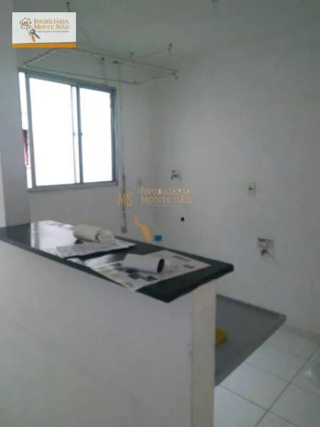 Imagem Apartamento com 2 dormitórios à venda, 43 m² por R$ 266.000,00 - Água Chata - Guarulhos/SP