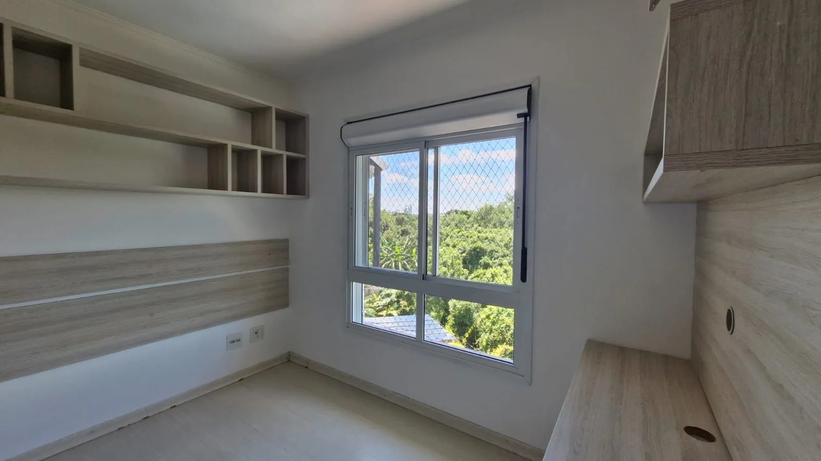 Imagem Casa em Condominio fechado, 5 dormitórios com infraestrutura completa