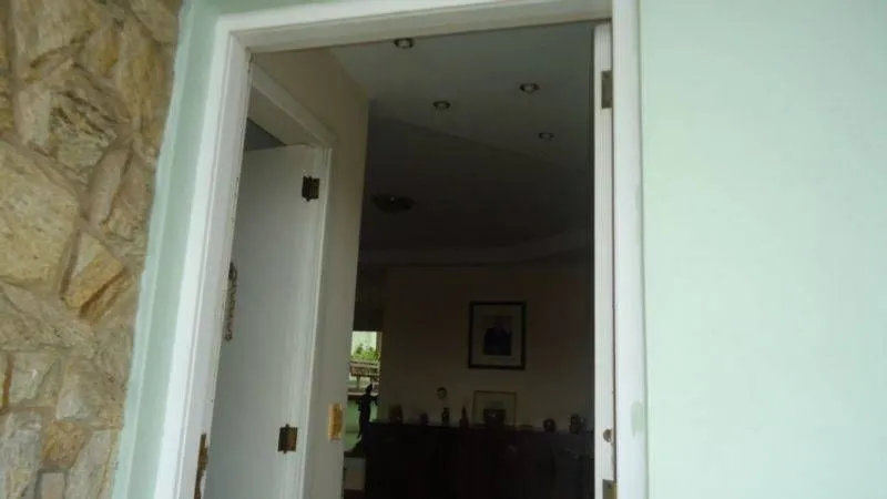 Imagem Casa para Venda - 400m², 4 dormitórios, sendo 1 suites, 4 vagas - Jardim Sabará