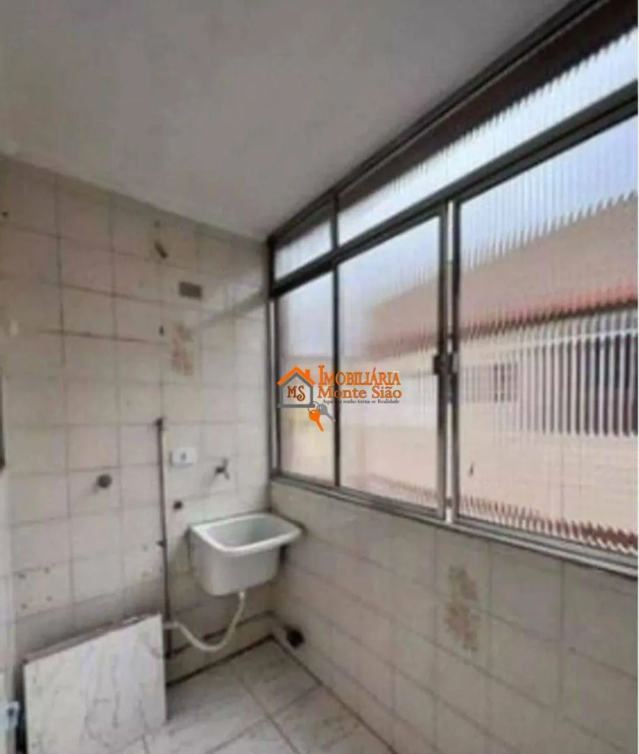 Imagem Apartamento com 2 dormitórios à venda, 56 m² por R$ 219.000,00 - Jardim Iporanga - Guarulhos/SP