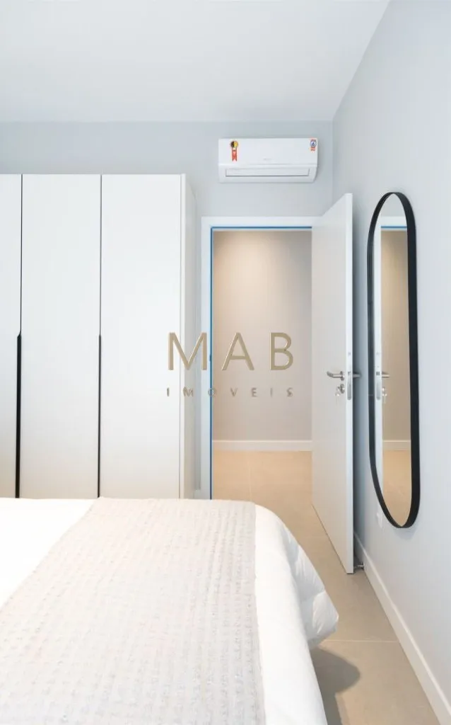 Imagem Lindo apartamento Semimobiliado à venda no Bairro Cachoeira do Bom Jesus em Florianópolis/SC!