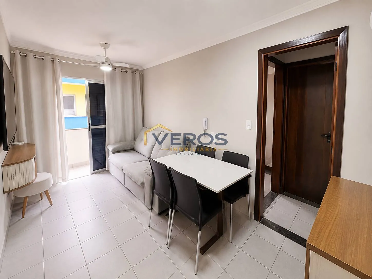 Imagem Apartamento com 2 quartos e piscina a venda na Martim de Sá em Caraguá