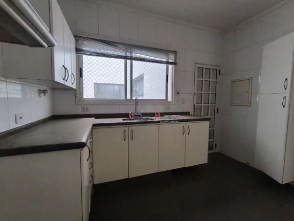 Imagem Apartamento com 3 dormitórios para alugar, 180 m² por R$ 5.288/mês - EDIFÍCIO IDA CARBONARI - Itatiba/SP