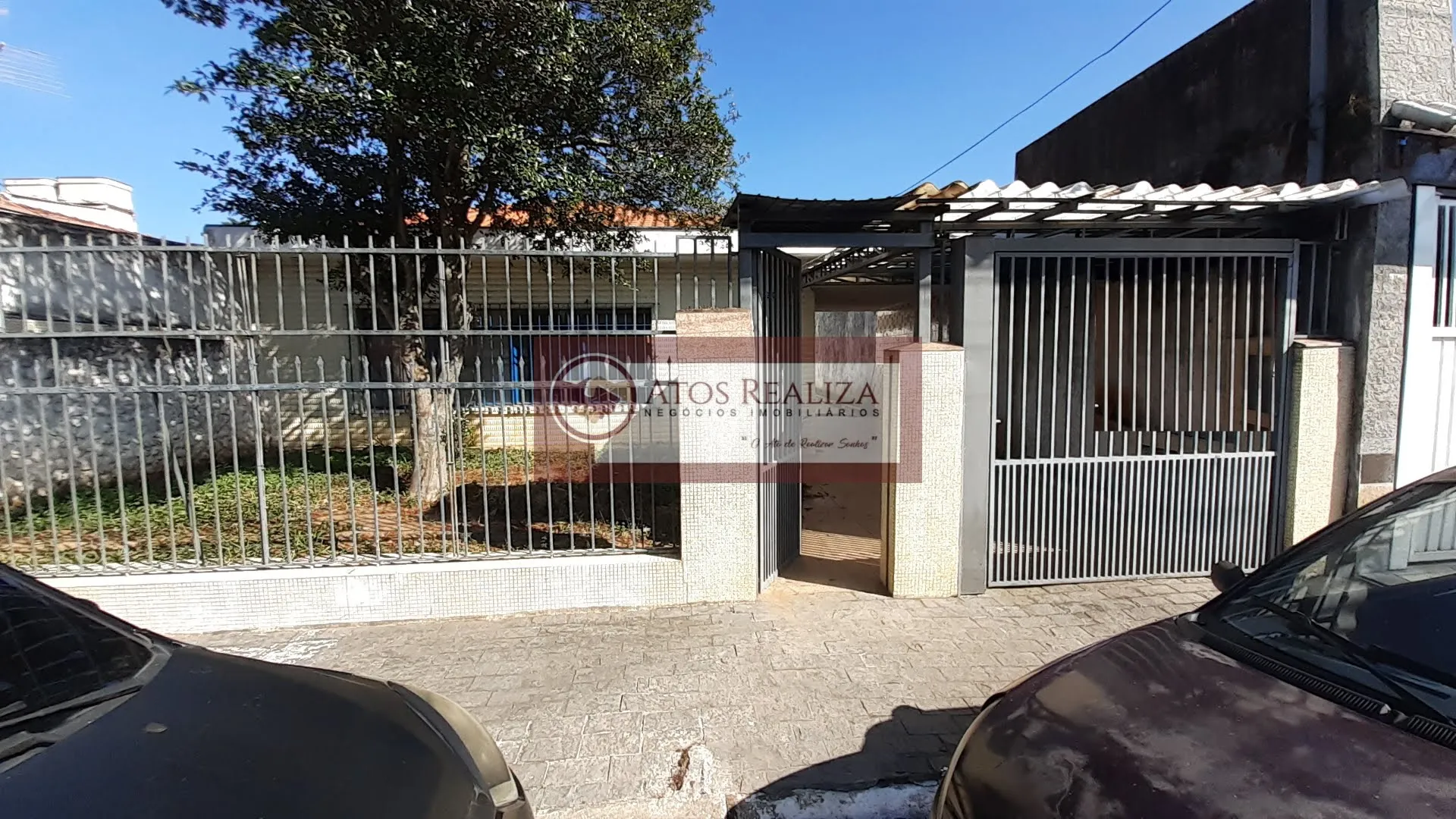 Imagem Casa térrea com edícula em Jardim dos Lagos - São Paulo