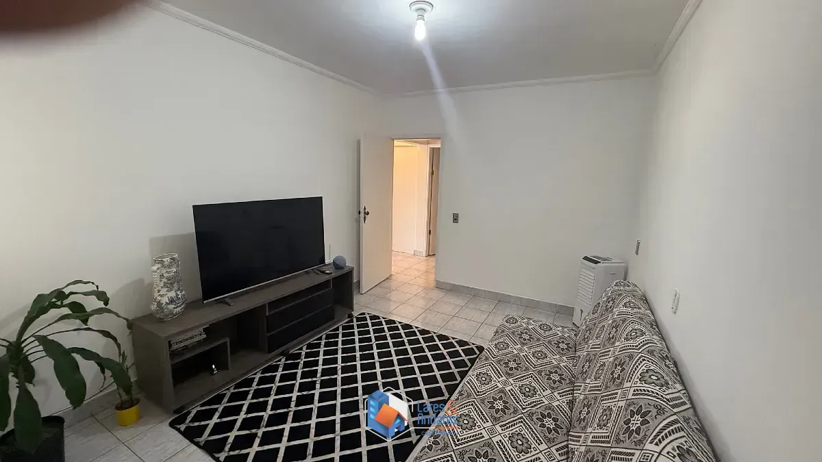 Foto do imóvel Casa para venda em Jardim Irapiranga com 5 quartos, sendo 1 suíte, 394m² em Rua Giórgio Morandi
