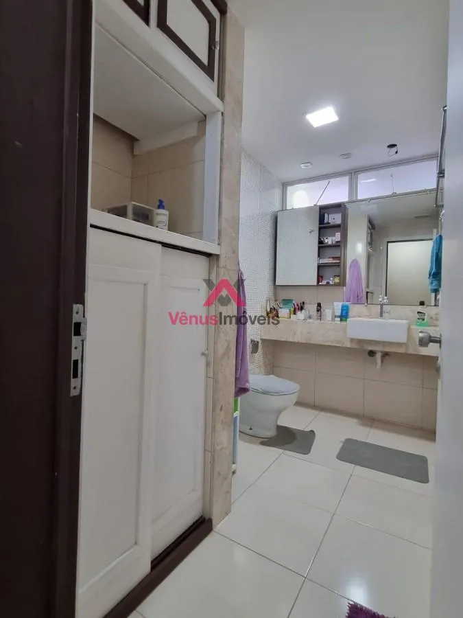Imagem Casa em Condomínio para Venda em Rio de Janeiro, Campo Grande, 3 dormitórios, 1 suíte, 3 banheiros, 2 vagas