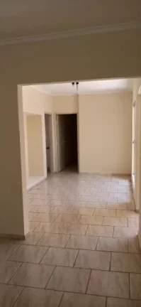 Imagem Casa 3 dormitórios, sendo uma suíte locação para comercial e ou residencial