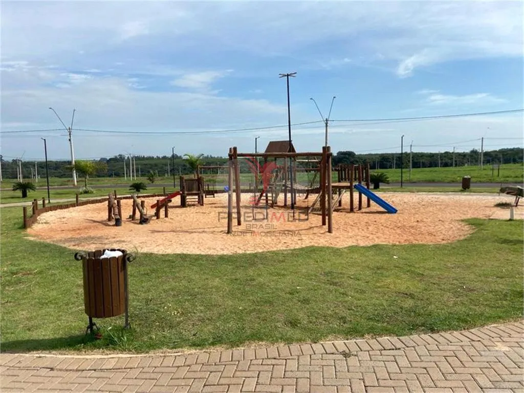 Imagem Lote/Terreno de 318m² no bairro Residencial Vila Da Mata I, em Lençóis Paulista