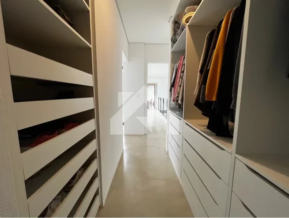 Imagem Casa de Condomínio em Alphaville - Santana de Parnaíba