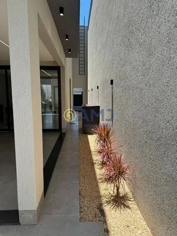 Imagem Venda de Sobrado Alto Padrão - Jardim Vila Boa