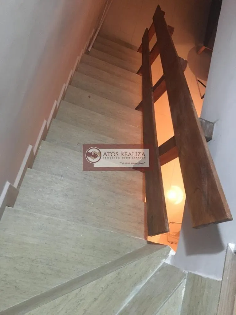 Imagem Oportunidade a Venda na Vila Império. Sobrado de 125m, com 3 dormitórios, sendo 1 suíte, sala, cozinha e 2 banheiros, 2 vagas de Garagens, aceita Financiamento bancários, valor de Oportunidade, R$ 580k, estuda uma proposta de permuta.