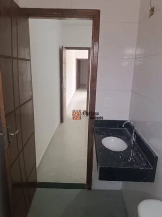 Imagem Casa com 2 dormitórios à venda, 55 m² por R$ 270.000,00 - Umuarama Parque Itanhaém - Itanhaém/SP