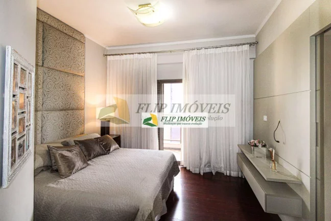 Imagem Lindo apartamento para venda com 235 m² com 4 quartos, 3 garagens no miolo Cambuí - Campinas - SP