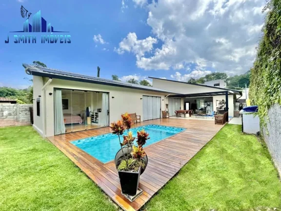 Imagem CASA Nova, TÉRREA c/ piscina, Miolo da Granja Viana em rua fechada!