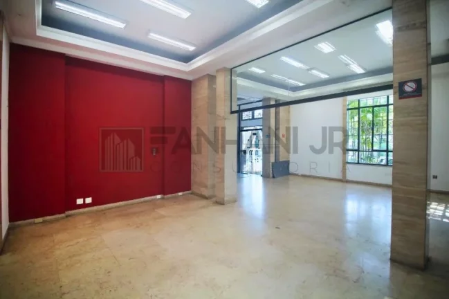 Imagem Casa Comercial de Alto Padrão para Locação no Jardim América, São Paulo-SP: 6 Salas, 6 Banheiros, 20 Vagas - 824m²!