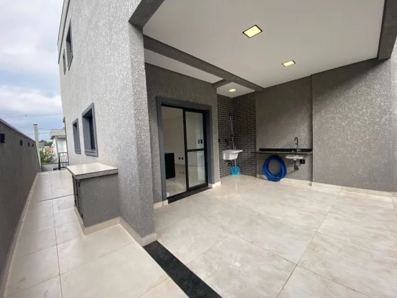 Imagem Casa com 3 dormitórios à venda, 126 m² por R$ 1.050.000,00 - Chácara Jaguari (Fazendinha) - Santana de Parnaíba/SP