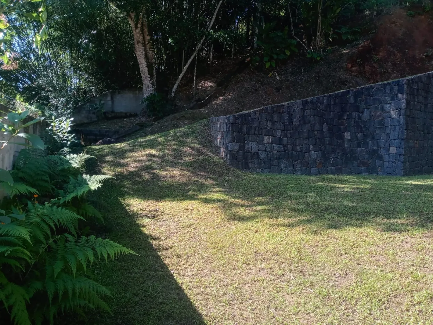 Imagem Terreno à venda 1081M², Perequê Mirim, Ubatuba - SP