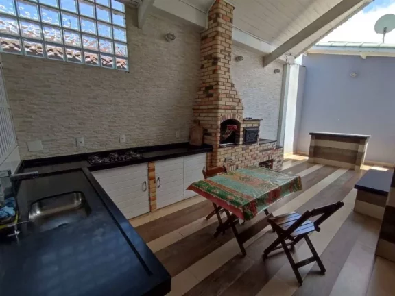 Imagem Casa com 4 dormitórios à venda, 430 m² por R$ 1.600.000 - Balneário Flórida - Praia Grande/SP