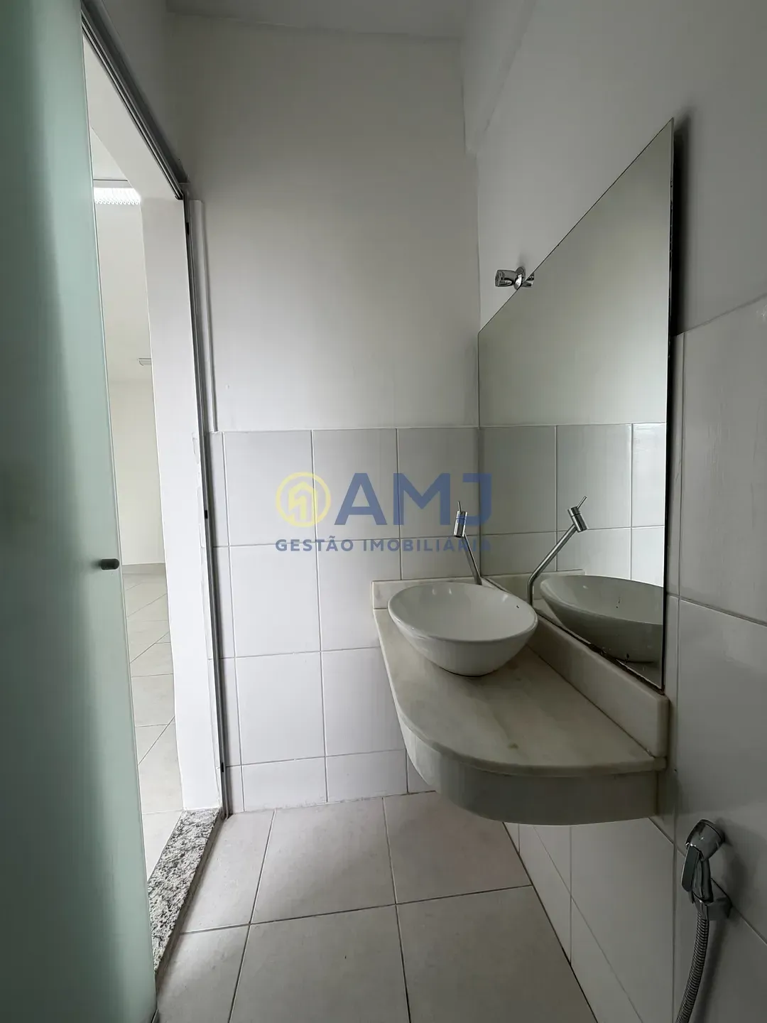 Imagem SALA COMERCIAL PARA LOCAÇÃO | AV. T-7 | SETOR BUENO- GOIÂNIA