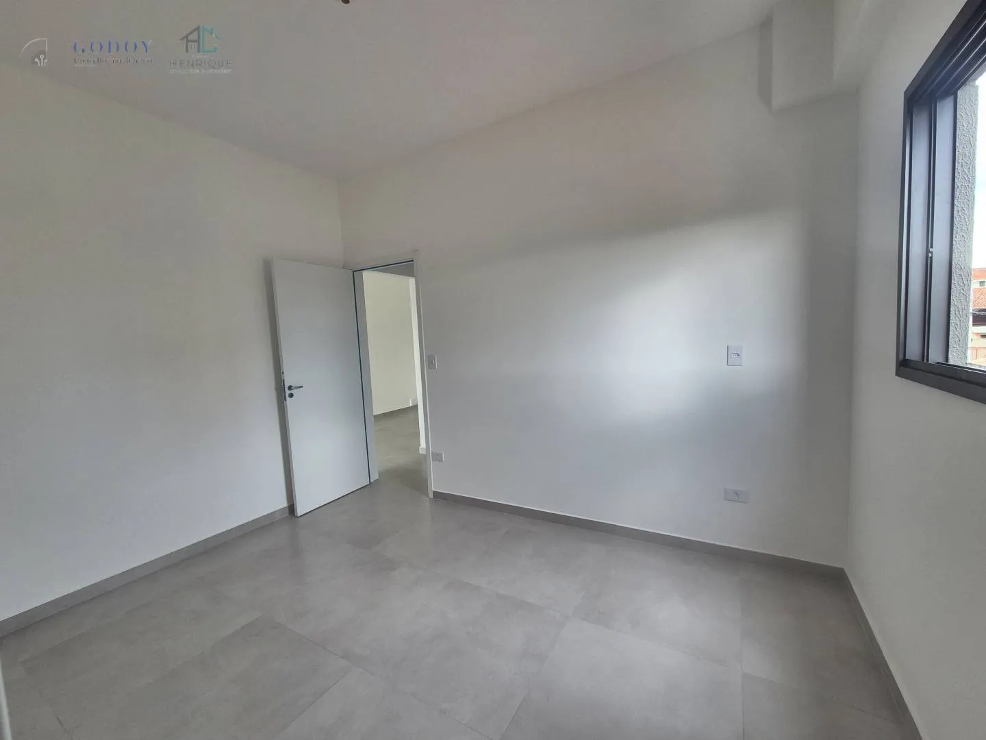 Imagem Oportunidade Única: Apartamento Novo no Coração da Cidade