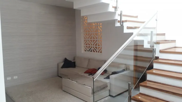 Imagem Casa de Condomínio com 4 Quartos à Venda, 280 m² em Residencial Granja Anita - Mogi das Cruzes