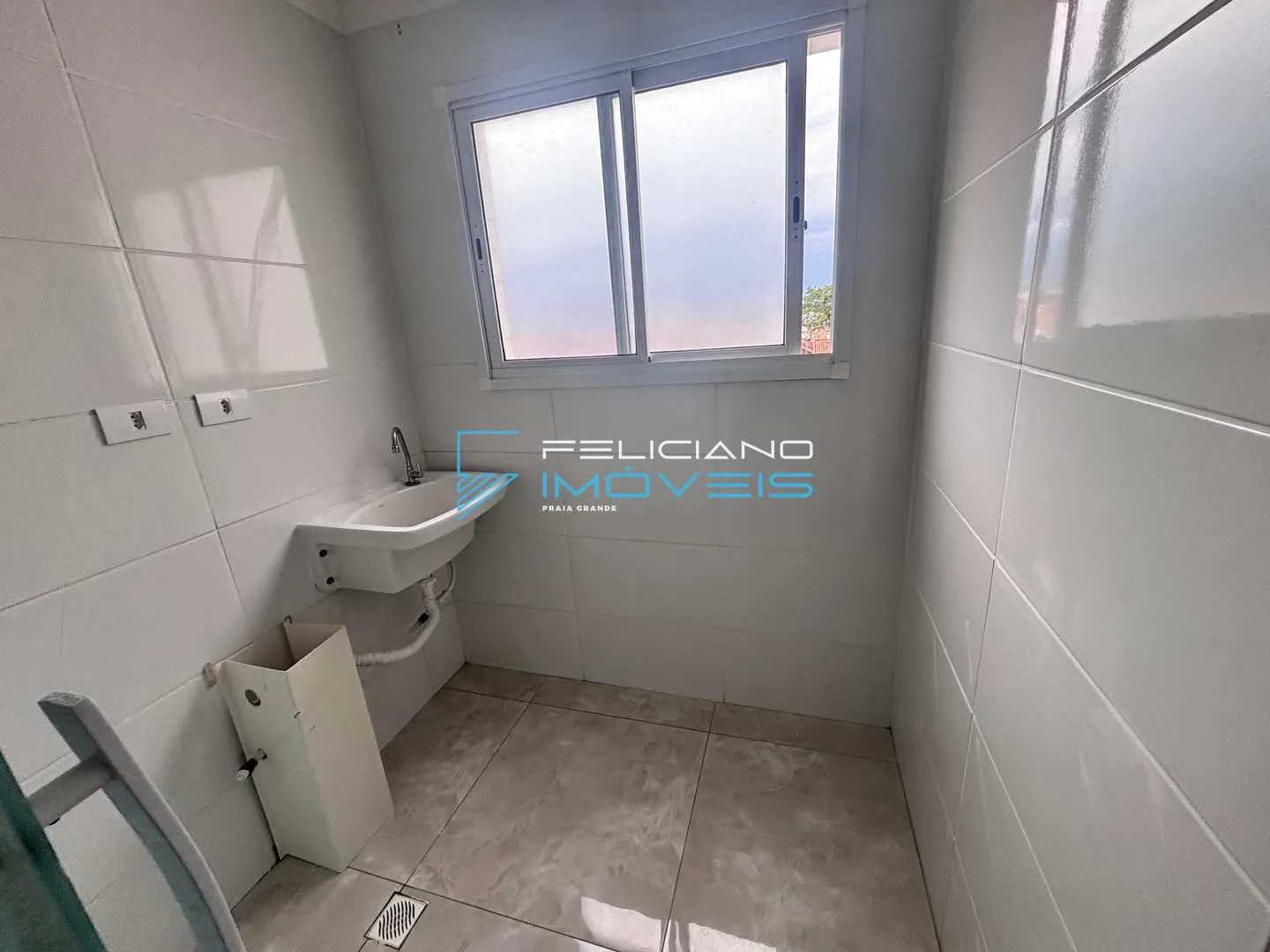 Imagem Apartamento com 3 quartos, Flórida, Praia Grande - R$ 999 mil, Cod: 6932