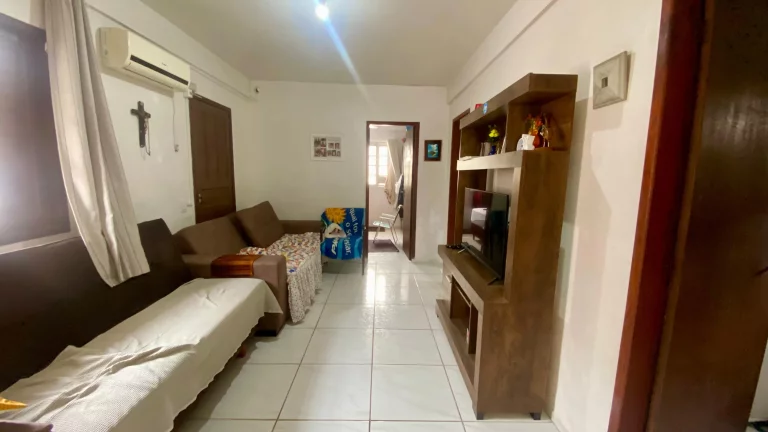 Imagem Conjunto de Casas à Venda ? Excelente Oportunidade Comercial e Residencial em Garopaba-SC!