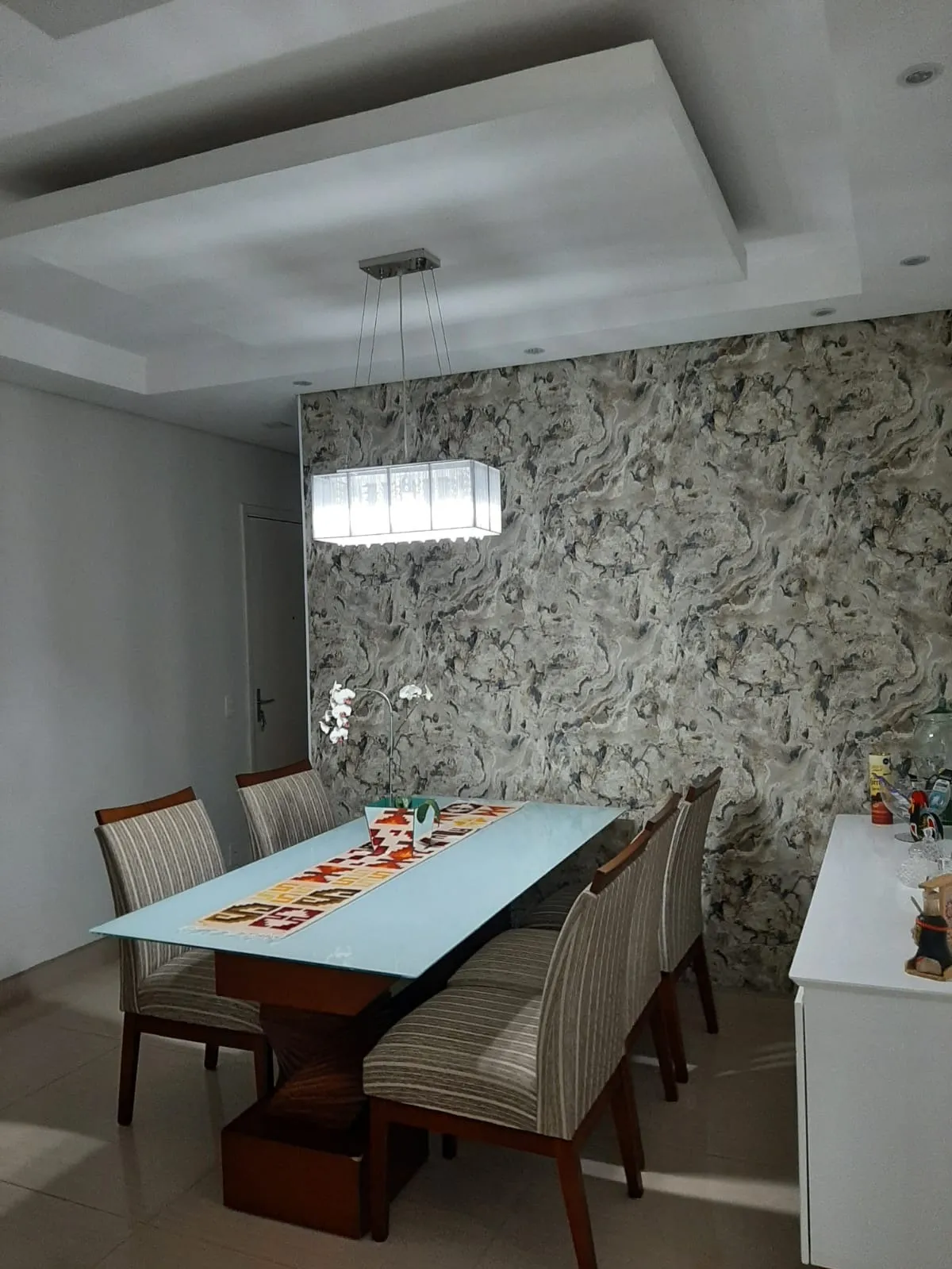 Imagem Lindo Apartamento de 68M² com sala 3 ambientes no Parque Campolim
