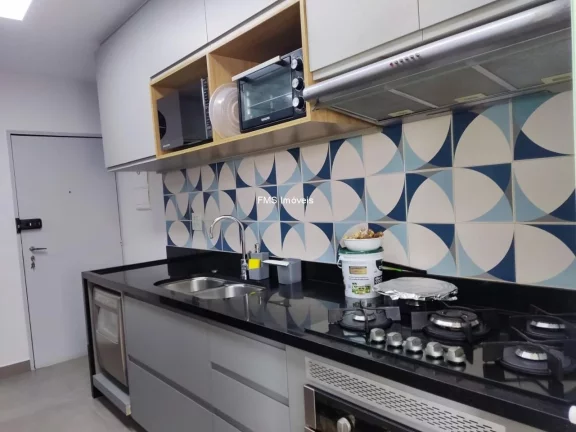Imagem Apartamento à venda em Santa Cecília, São Paulo-SP: 2 quartos, 2 suítes, 1 sala, 2 vagas, 137m²! Confira já!