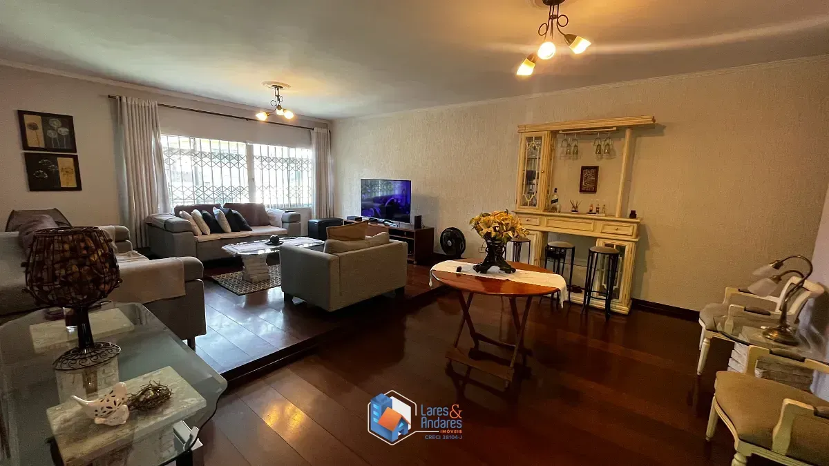 Foto do imóvel Sobrado para venda em Vila Formosa com 4 quartos, sendo 1 suíte, 300m² em Rua Gonçalo Coelho