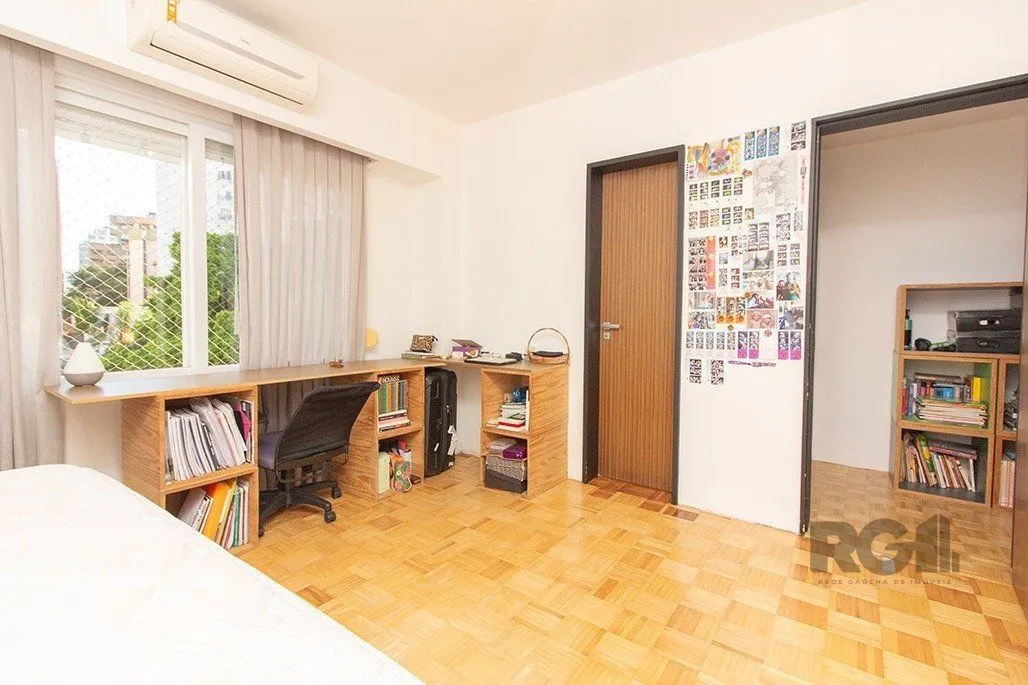 Imagem Apartamento para comprar com 3 suítes no Bairro Moinhos de Vento