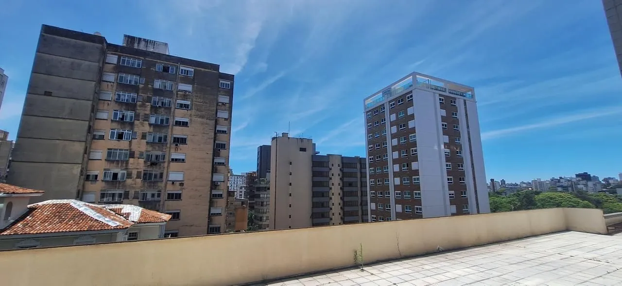 Imagem R DOUTOR FLORENCIO YGARTUA, 270 - Moinhos de Vento, Porto Alegre