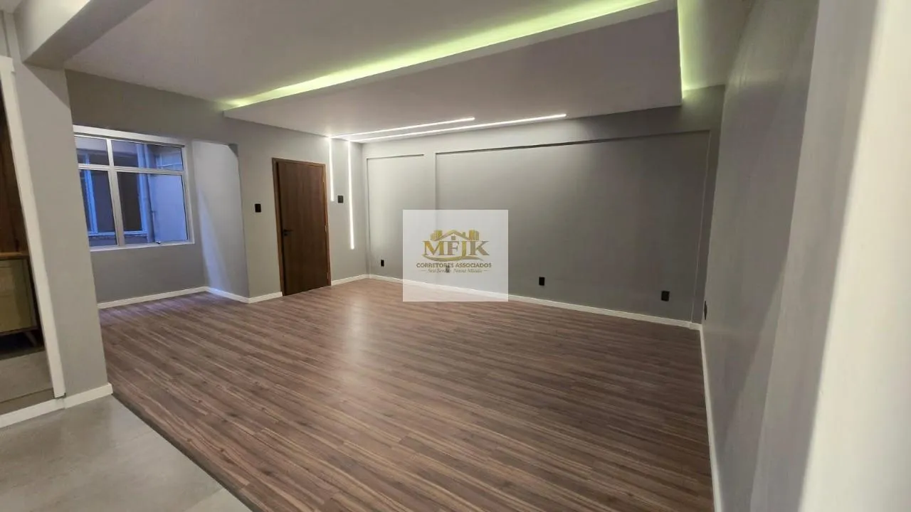 Imagem APARTAMENTO RESIDENCIAL em Curitiba - Paraná, Centro