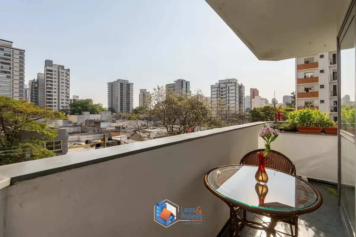 Imagem Duplex para venda em Indianópolis com 5 quartos, sendo 3 suítes, 288m²