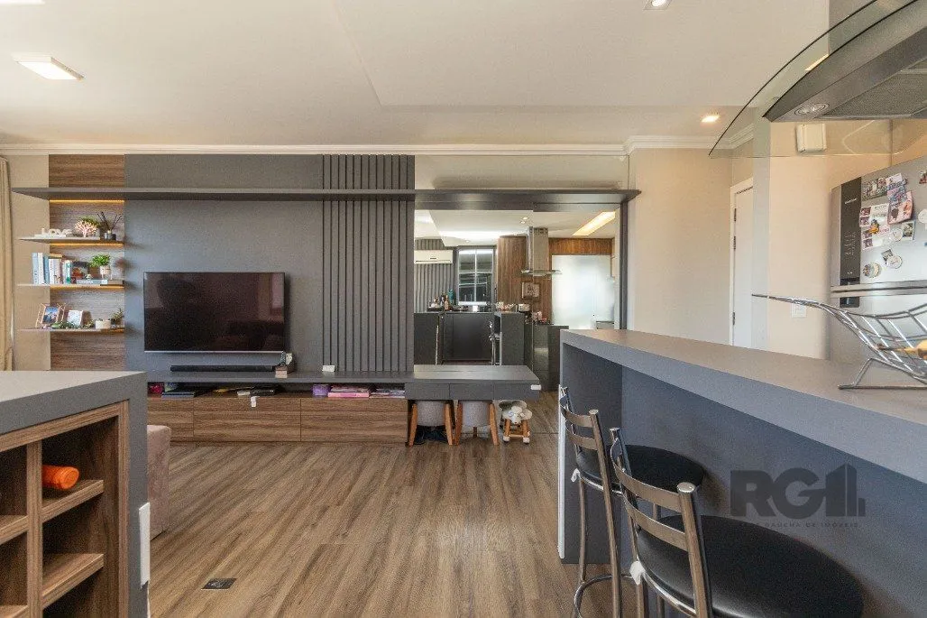 Imagem Apto 3 dormitórios, transformado em 2 com suíte e closet enorme, 2 vagas de garagem no jardim botânico