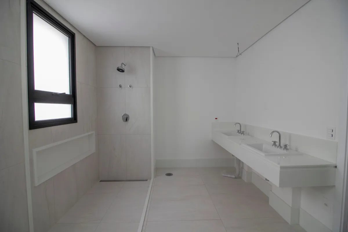 Imagem Apartamento para venda em Moema com 4 quartos, sendo 4 suítes, 375m2