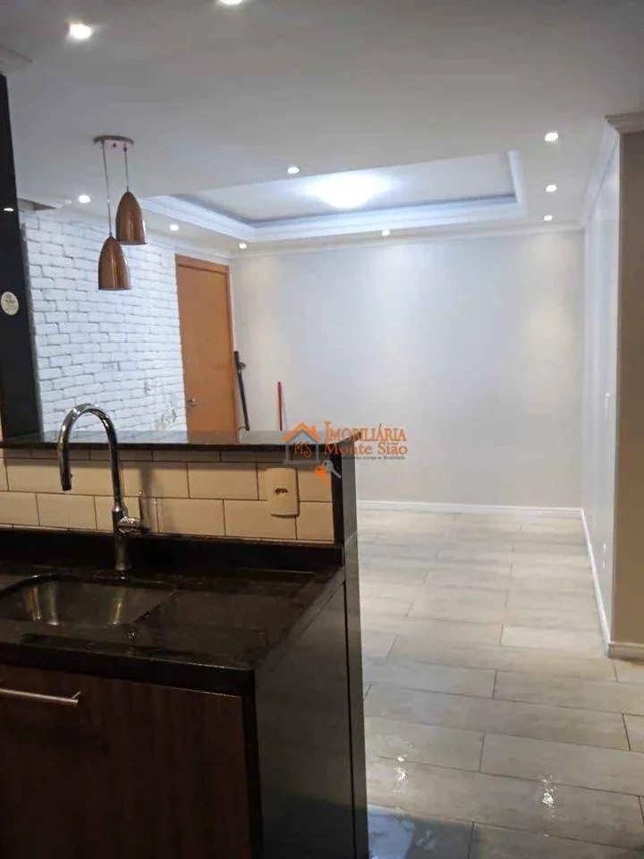 Imagem Apartamento com 2 dormitórios à venda, 41 m² por R$ 255.000,00 - Água Chata - Guarulhos/SP