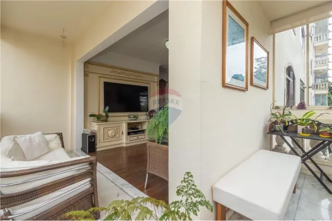 Imagem Apartamento 4 quartos a 300 metros do Metrô Vila Madalena - Sumarezinho - São Paulo / SP
