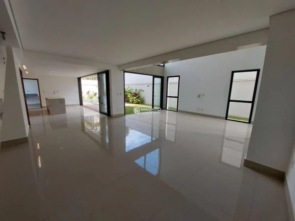 Imagem Sobrado com 3 dormitórios à venda, 264 m² por R$ 2.300.000,00 - Bongue - Piracicaba/SP