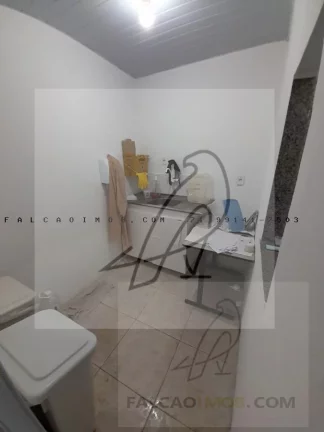 Imagem Vendo casa comercial em Cajazeiras VIII, Salvador-BA