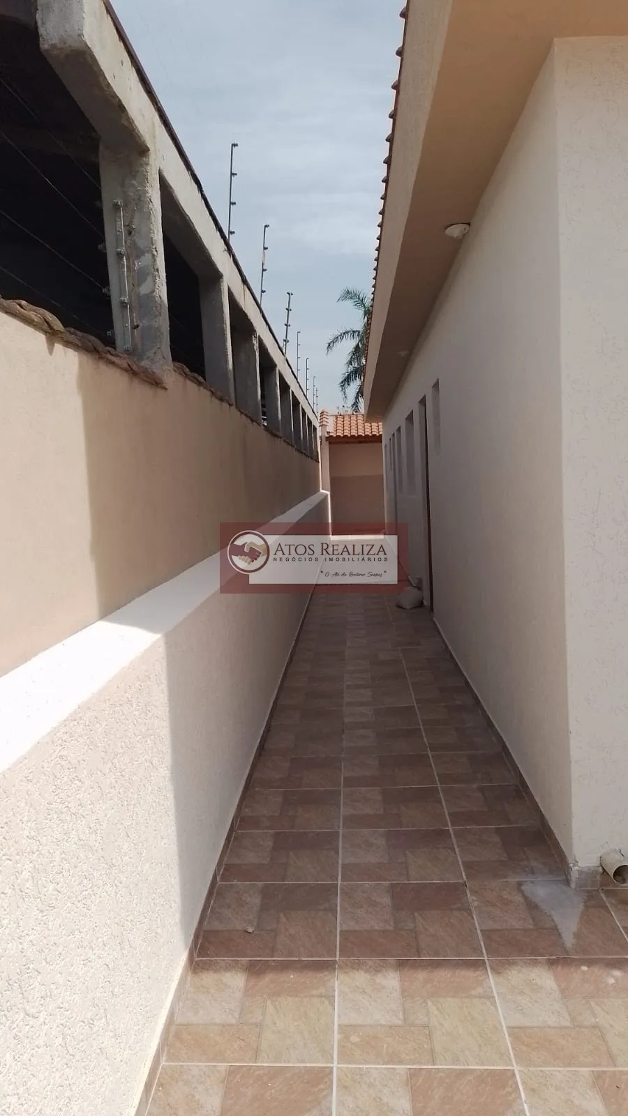 Imagem Casa em Gaivotas - Itanhaém com 2 dormitórios e 53m² por R$260 mil - Venda e Locação