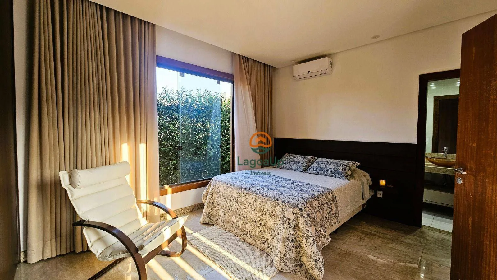Imagem Casa com 3 dormitórios à venda, 220 m² por R$ 1.500.000 - Condomínio Veredas da Lagoa - Lagoa Santa/MG