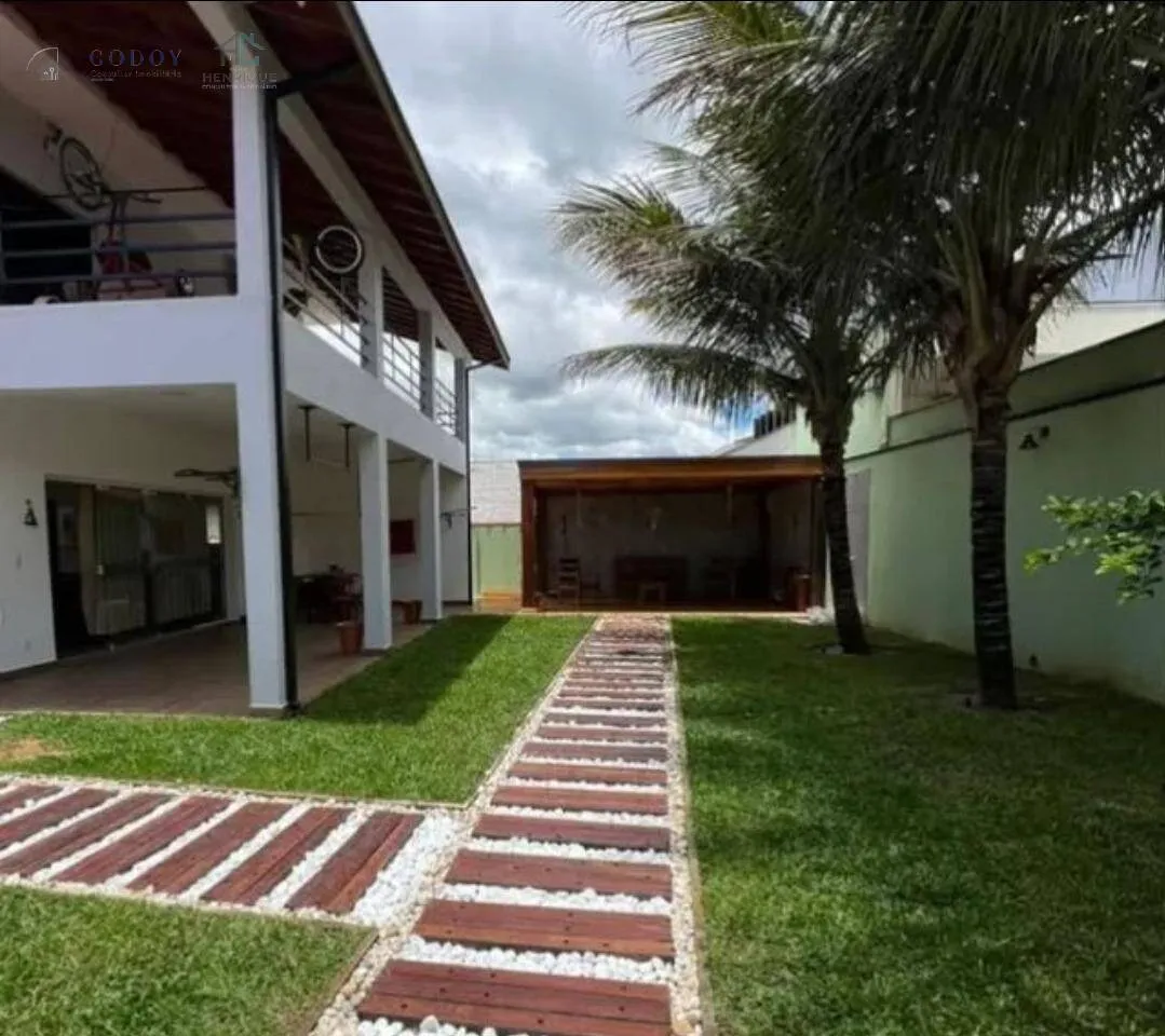 Imagem Casa à venda no Condomínio Real Ville