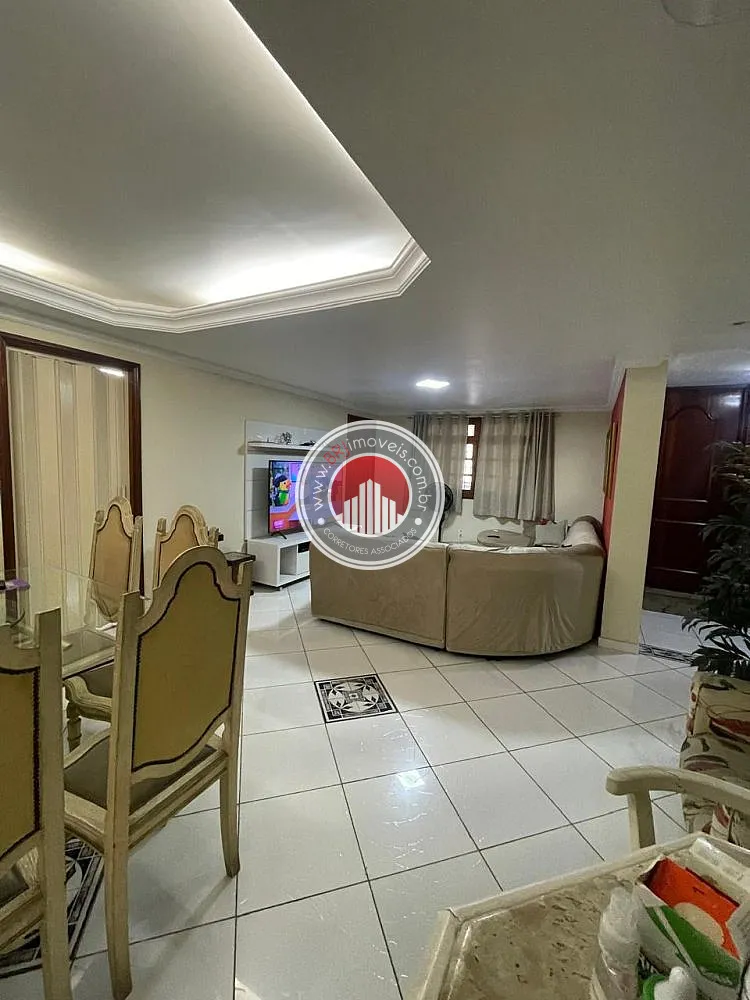 Imagem Casa para Aluguel no bairro Centro - Nova Iguaçu, RJ