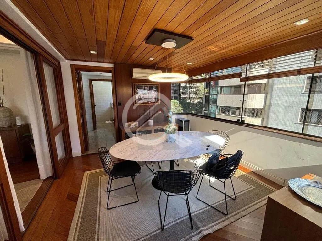 Imagem Oportunidade Imperdível: Apartamento Alto Padrão à Venda! Descrição: Se você busca luxo, confo...