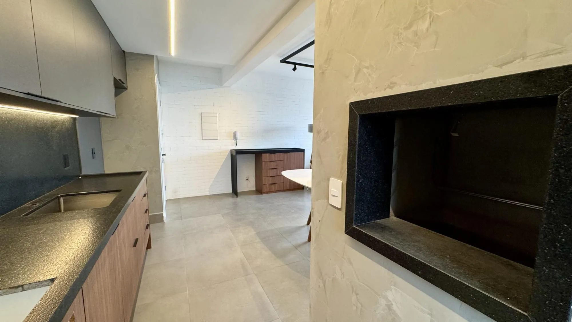 Imagem Apartamento 3 dormitórios com suíte e 2 vagas - Higienópolis, Porto Alegre
