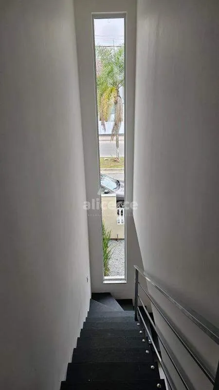 Imagem Sobrado à venda com 2 quartos , 72m² em Bela Vista Palhoça